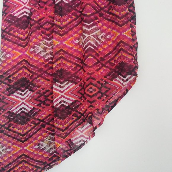 Women's Beachy Summer Skirt Asymmetrical Light Flowy Geo Pattern Size Small - Picture 5 of 5